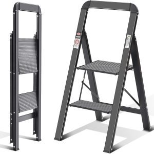 Folding Step Ladder